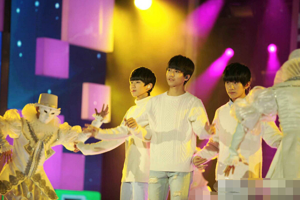 ������ô�͸㶨����ͳ��������007��