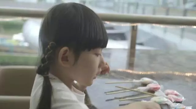 或许,这就是2015年最温馨的公益广告片了