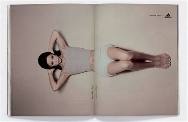 创意杂志内页广告九游球赛-九游(中国)-广州广告公司