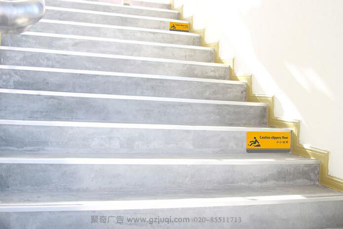 ����Ӣ����ѧ��ʶ���ƾ�������-����(�й�)|���ݱ�ʶ���ƾ�������-����(�й�)��˾