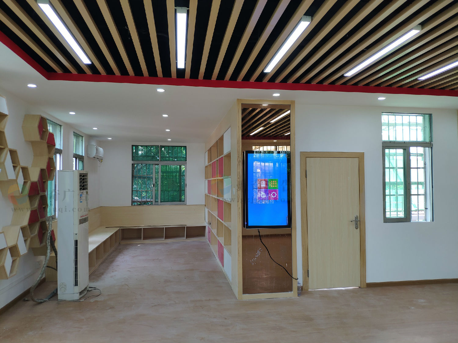 ��Ա���ʩ���ֳ�ͼ